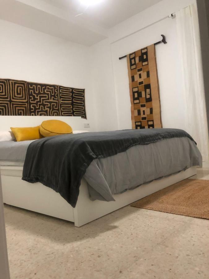 Masai Victoria Beach. A 100 Metros De La Playa. كاديز المظهر الخارجي الصورة